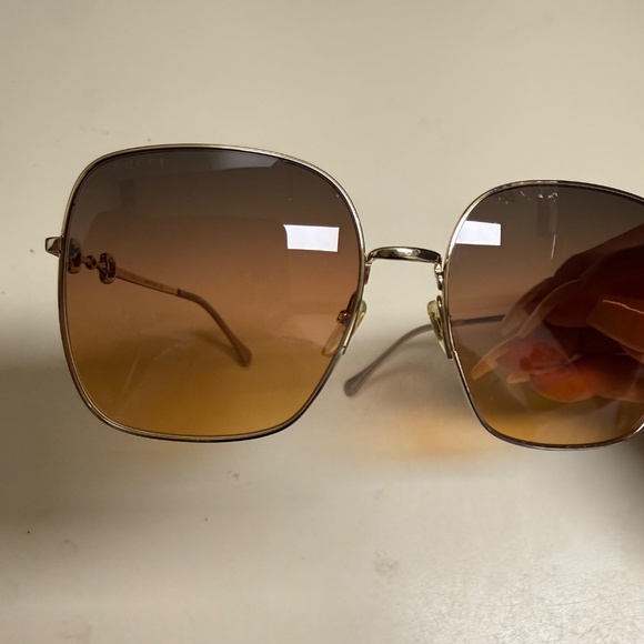 #2396 GUCCI Gold Womens Square Gradient Sunglasses